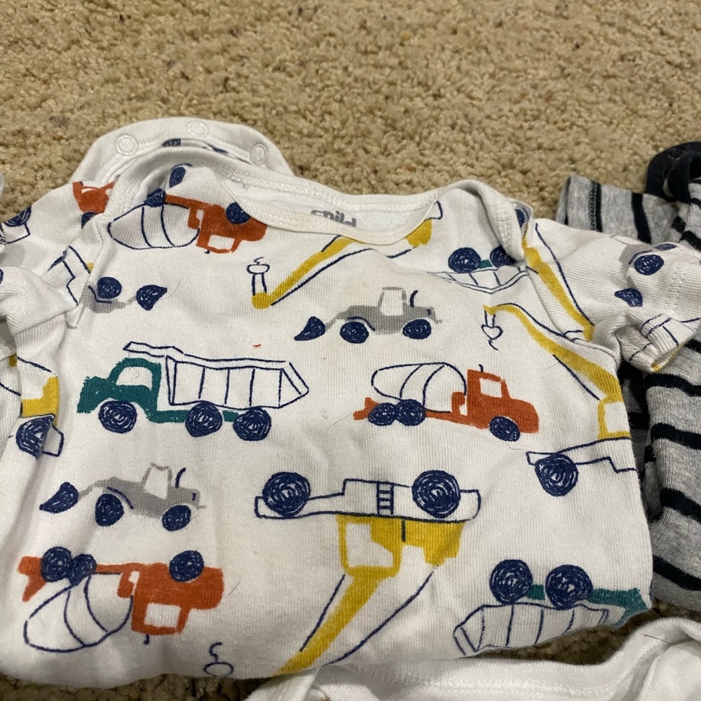 Carter's Blue, Gray, and White Kids Onesies- #128 - Picture 6 of 9